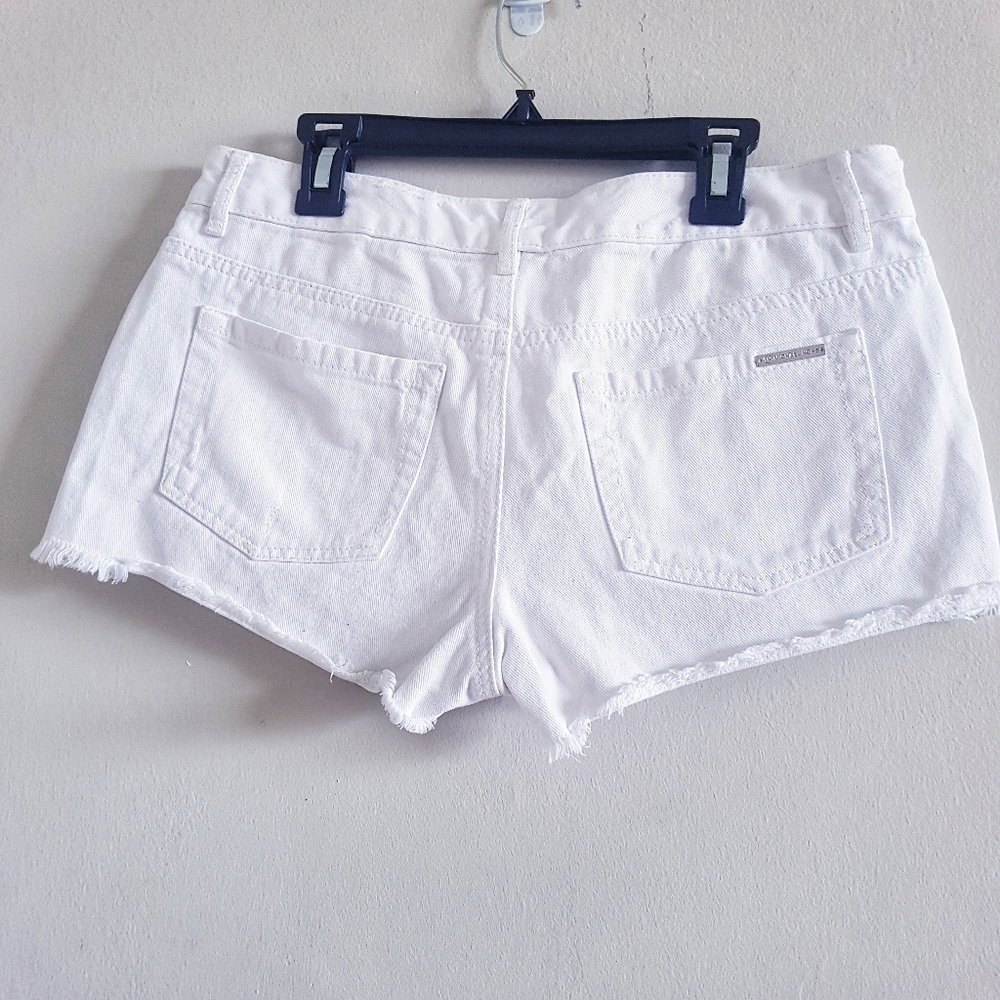 Michael Kors White Jean Short Shorts Size 4 - Picture 7 of 7